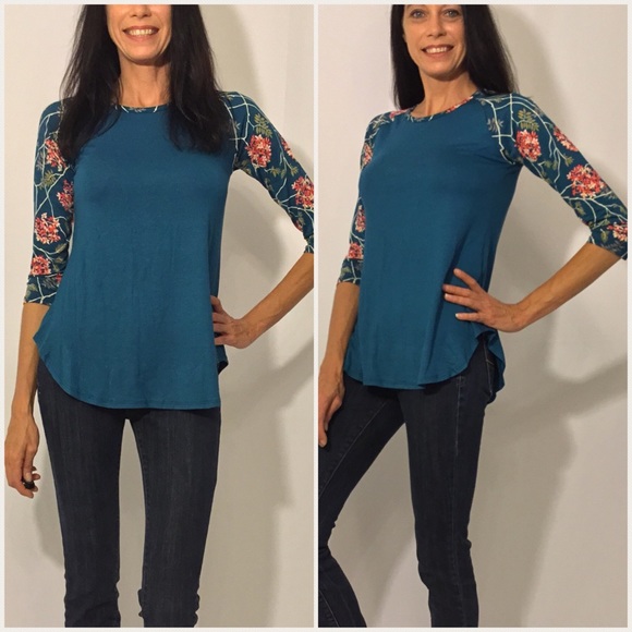 🌺 Teal Floral Top - Picture 2 of 4